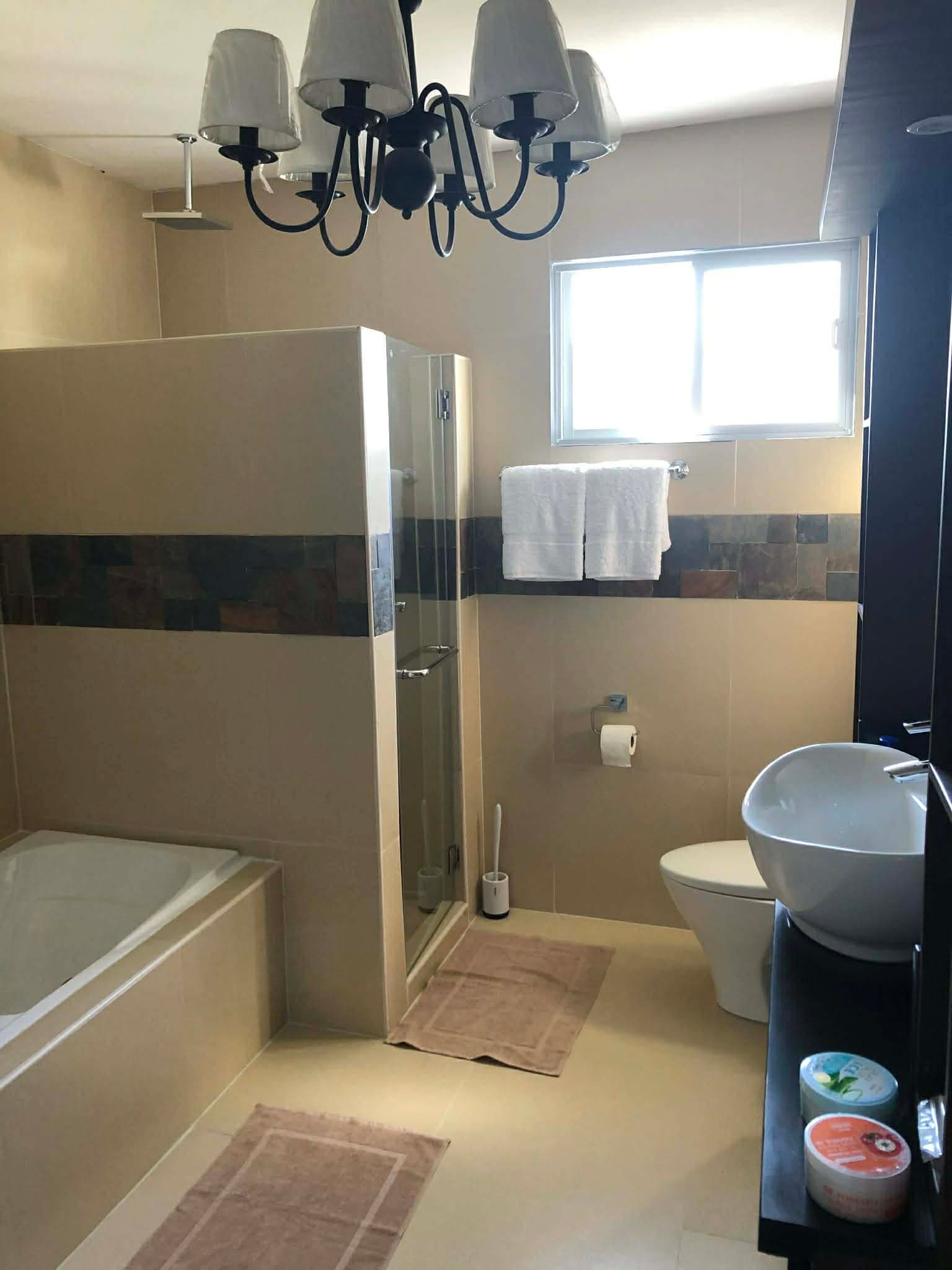 Greenwoods Executive Village, Cainta — photo 3 of 3